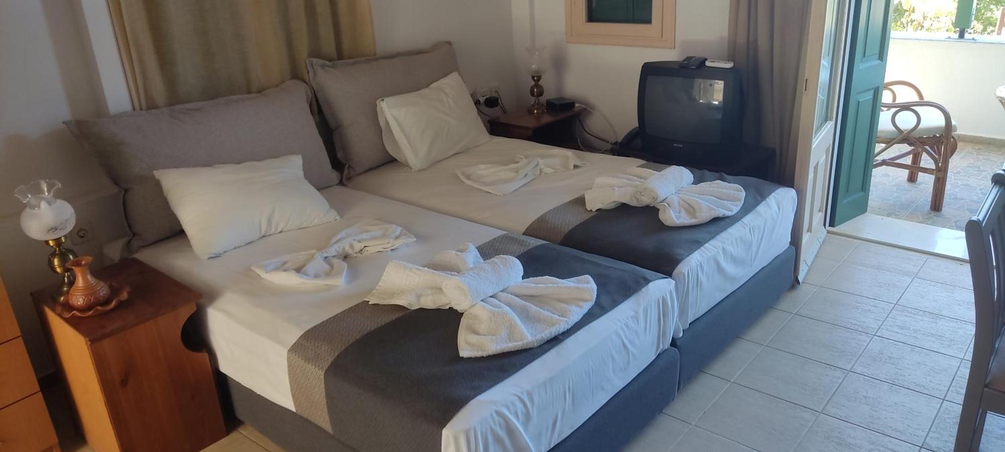 Troyan Hill Apartments Petra  Dış mekan fotoğraf