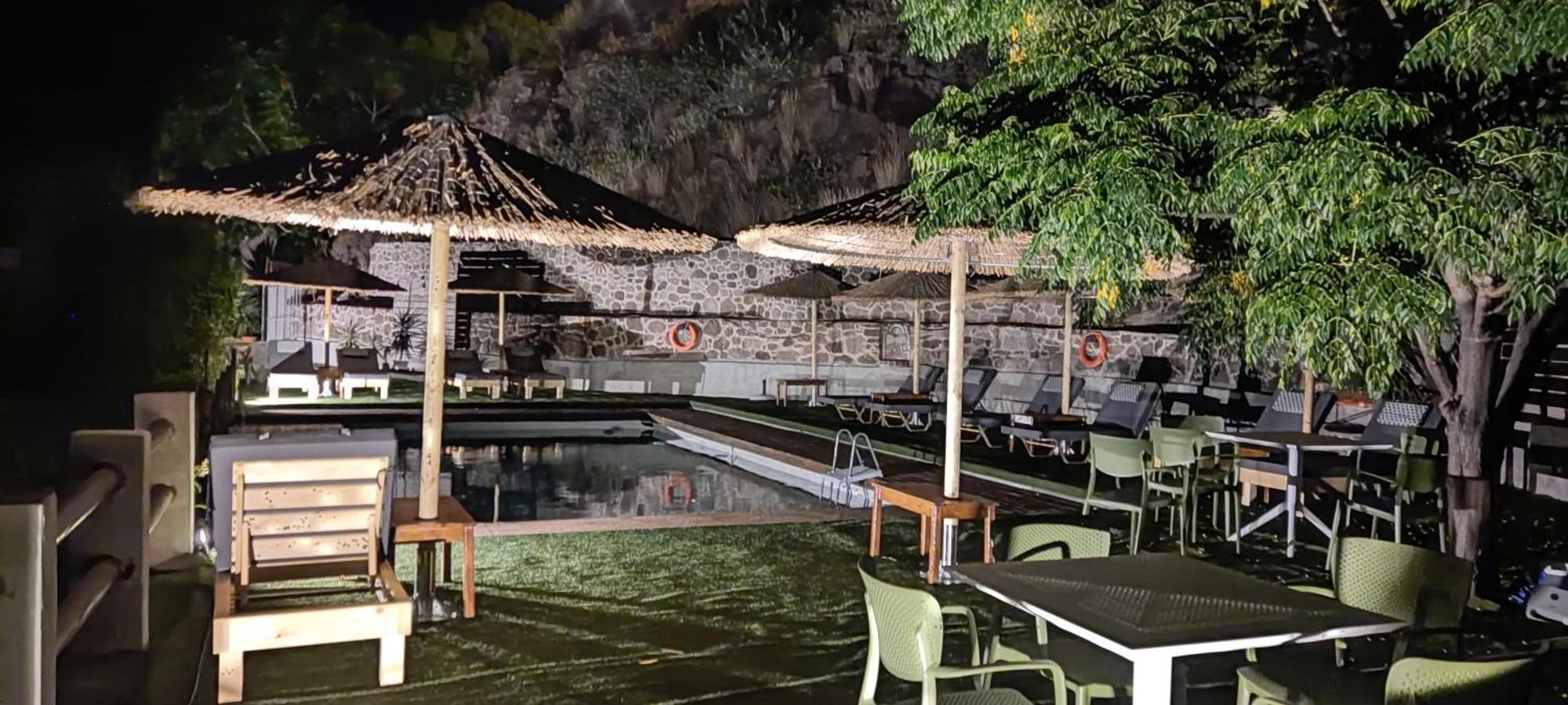 Troyan Hill Apartments Petra  Dış mekan fotoğraf